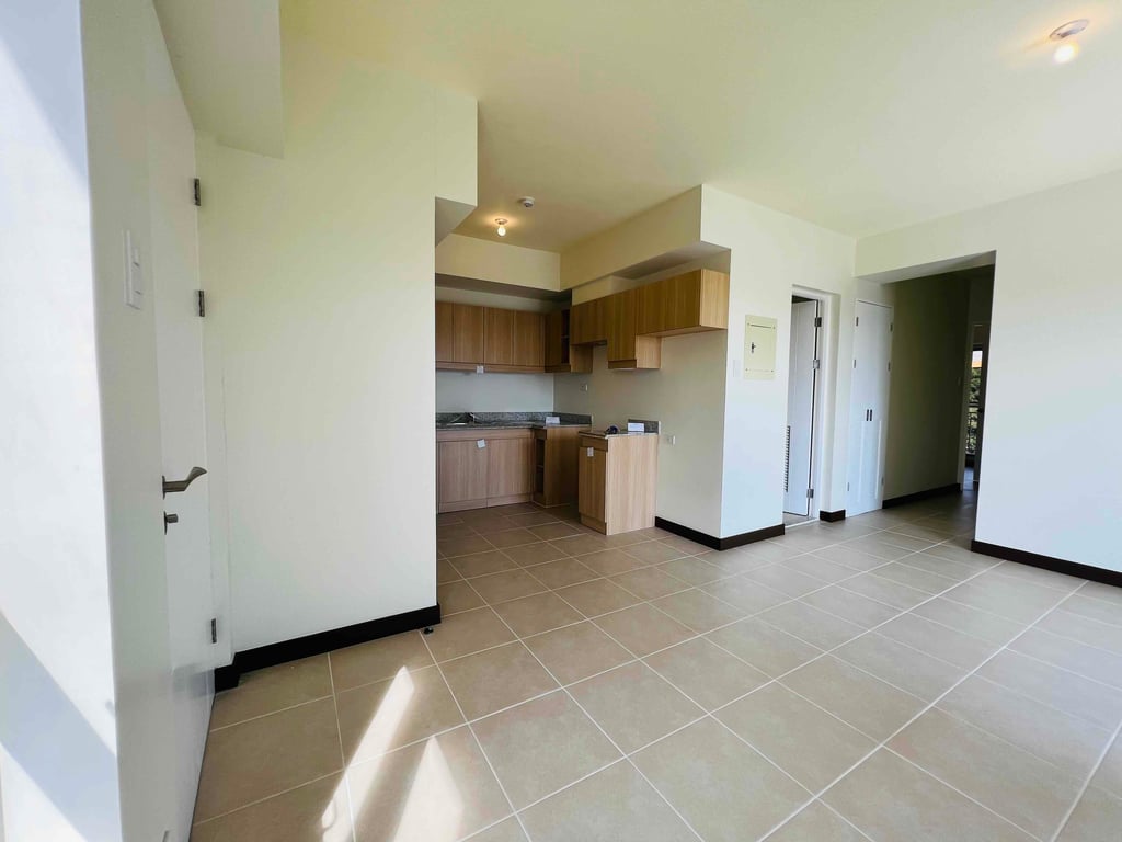 3BR Corner End Unit for Sale in Brixton Place Pasig – Brent Tower (Amenity View) — Pasig photo 5