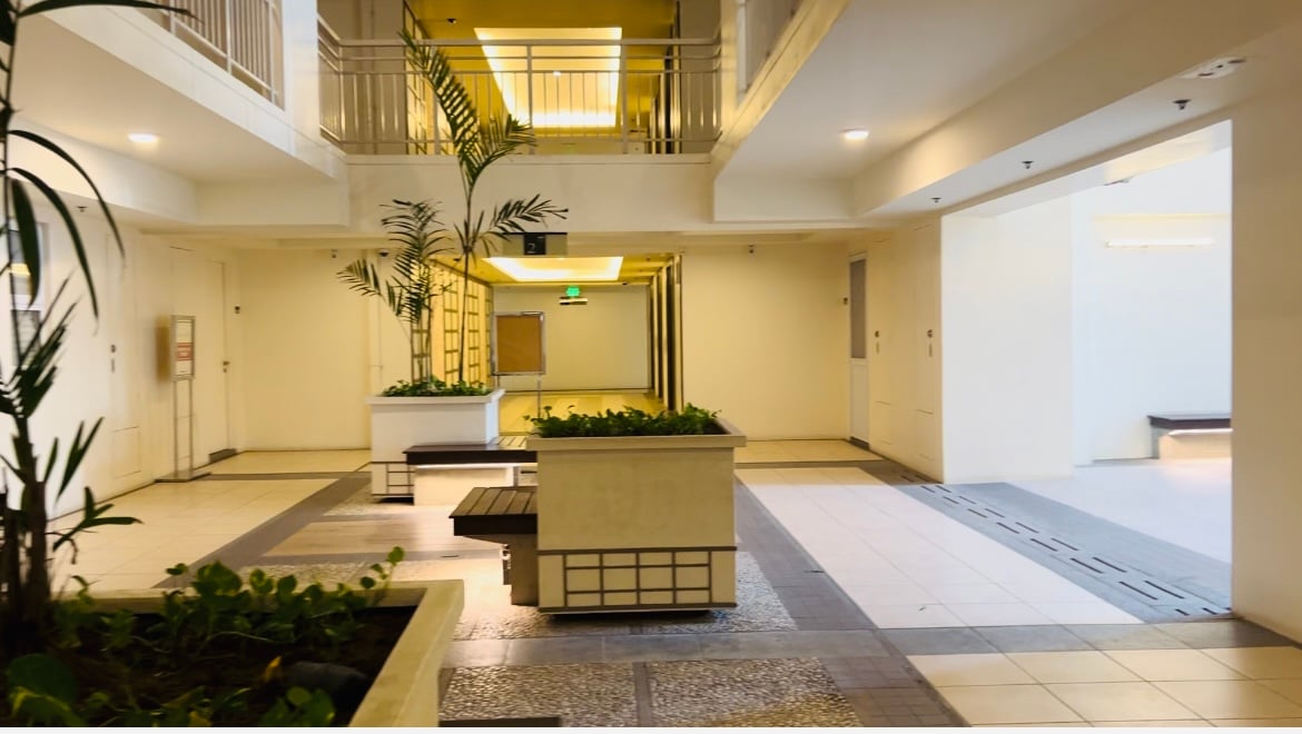 1 Bedroom Condo for Sale in Mandaluyong near MRT Boni - Kai Garden Residences ATRIUM unit by DMCI Homes