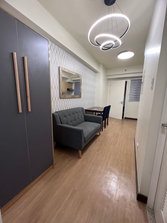 1BR Brixton Place Furnished Condominium DMCI Home Kapitolyo Pasig photo 4