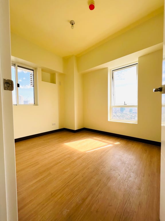 3 Bedroom Corner Unit with Panoramic view Brixton Place DMCI Homes Kapitolyo Pasig near BGC — Pasig photo 5