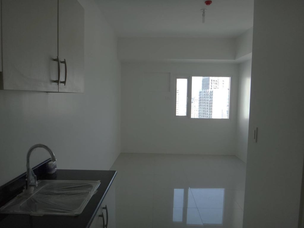 Affordable 20sqm Studio Condo for Sale in Jazz Residences Makati CBD
