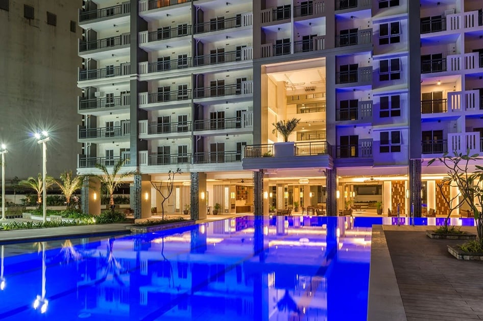 Premium 2BR Penthouse Condo for Sale in Sheridan Towers Facing BGC Skyline | DMCI Homes