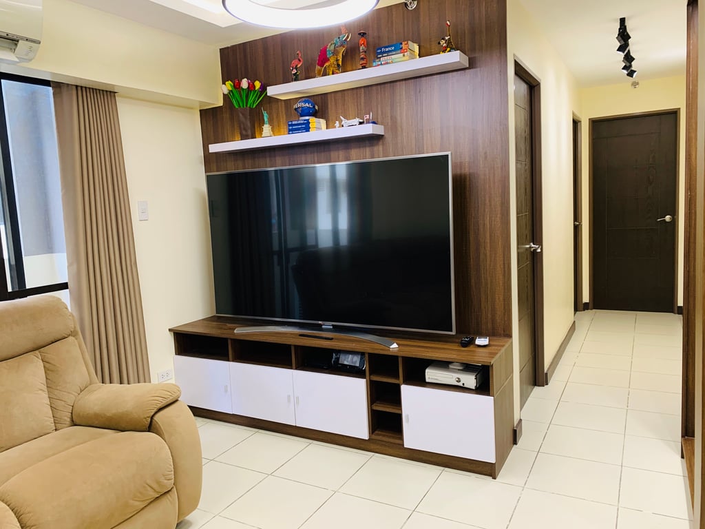 Most Desired 3BR Corner Unit for Sale in Levina Place Pasig with Parking — Pasig photo 3