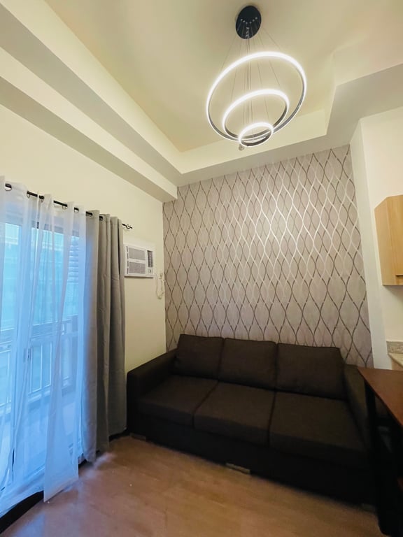Spacious 1 Bedroom Penthouse Unit Brixton Place Weston Tower DMCI Homes Kapitolyo Pasig City — Pasig photo 4