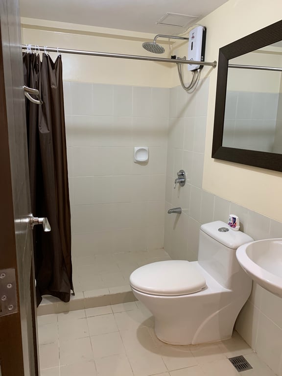 Most Desired 3BR Corner Unit for Sale in Levina Place Pasig with Parking — Pasig photo 9