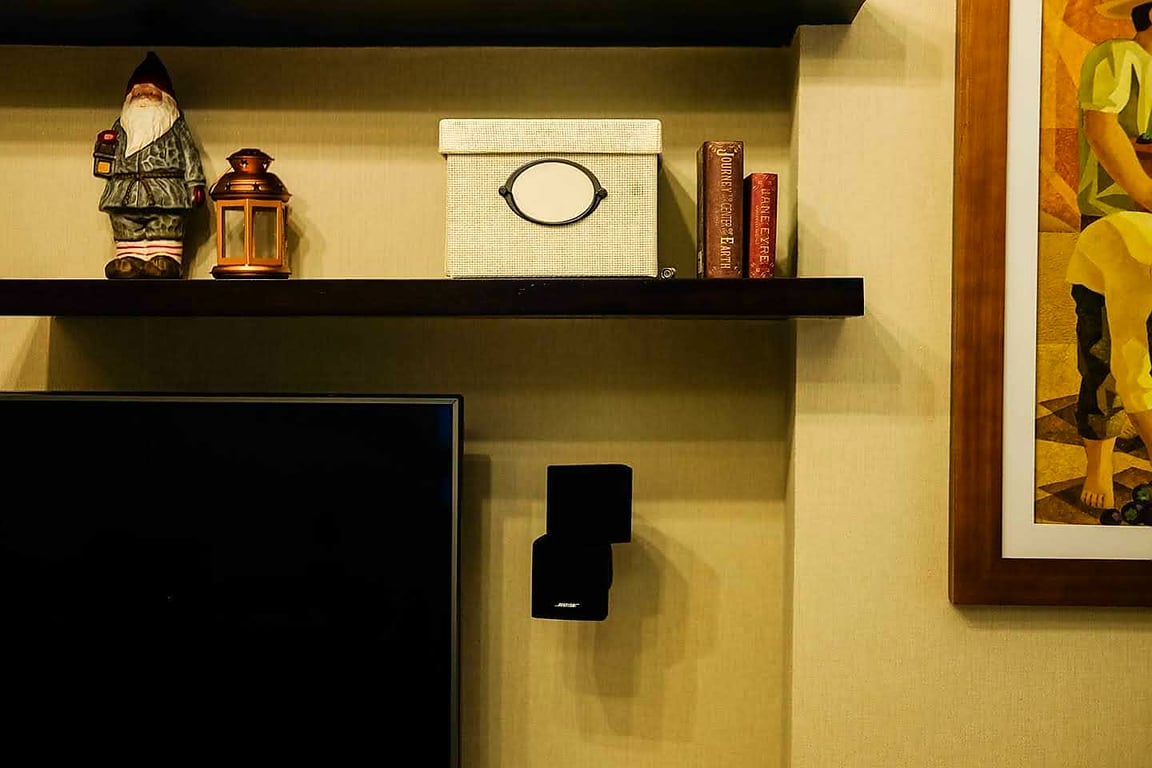 2BR Semi-Furnished Condo for resale — Mandaluyong photo 4