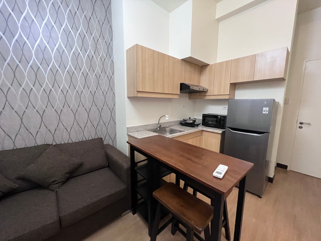 Spacious 1 Bedroom Penthouse Unit Brixton Place Weston Tower DMCI Homes Kapitolyo Pasig City — Pasig photo 5