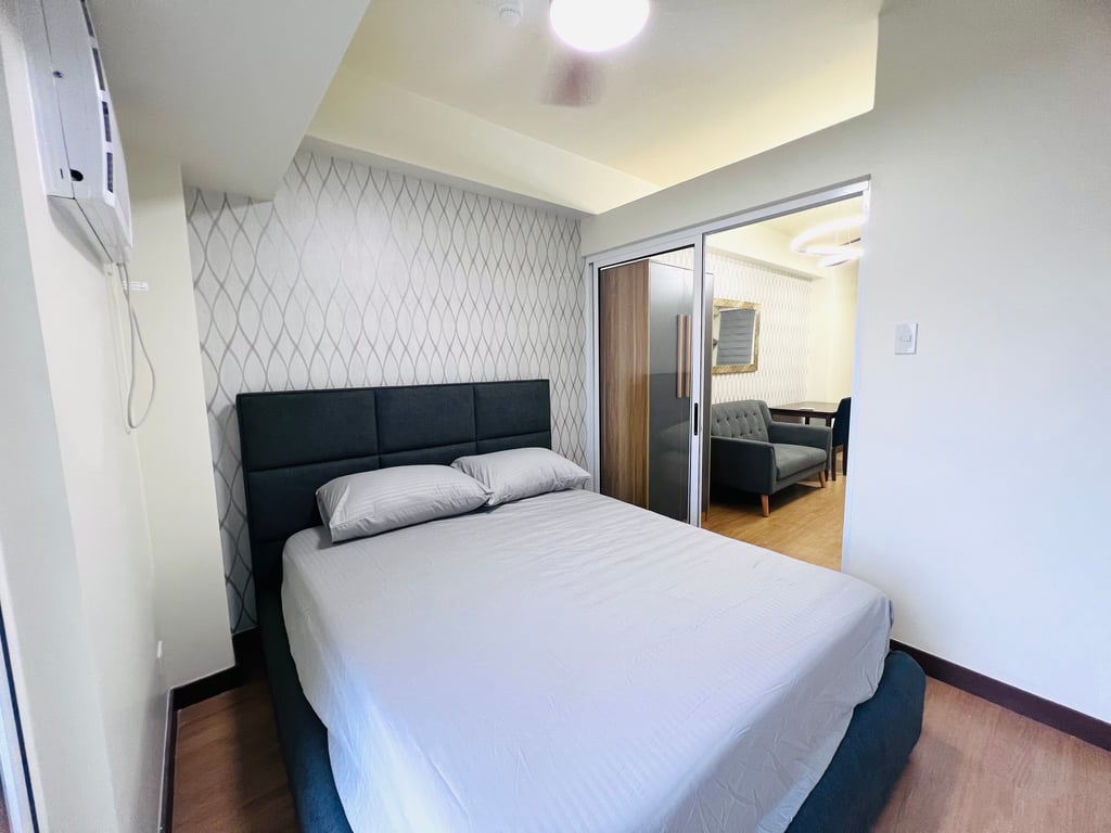 1BR Brixton Place Furnished Condominium DMCI Home Kapitolyo Pasig photo 3
