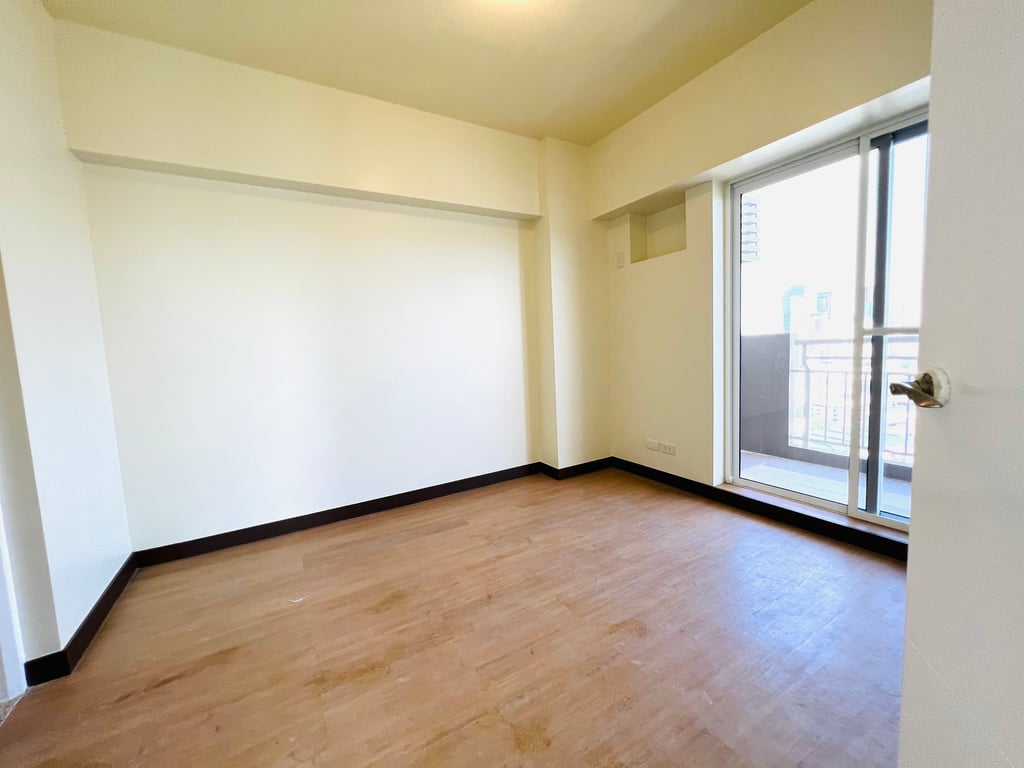 3 Bedroom Corner Unit with Panoramic view Brixton Place DMCI Homes Kapitolyo Pasig near BGC — Pasig photo 7