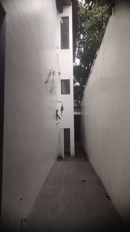 13th Street New Manila Detached Home in Exclusive 4-Unit Compound — Quezon City photo 10