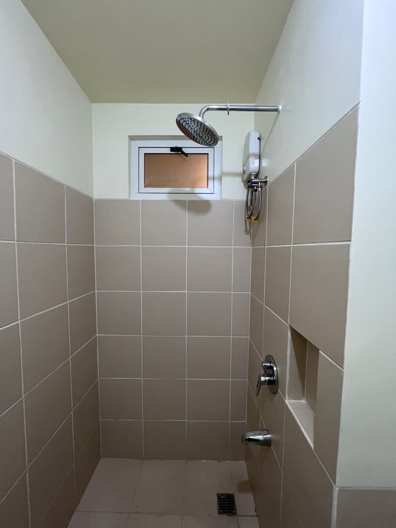 Spacious 1 Bedroom Penthouse Unit Brixton Place Weston Tower DMCI Homes Kapitolyo Pasig City — Pasig photo 10