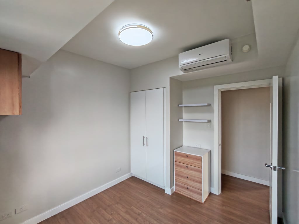 3BR Condo for Lease in Katipunan
