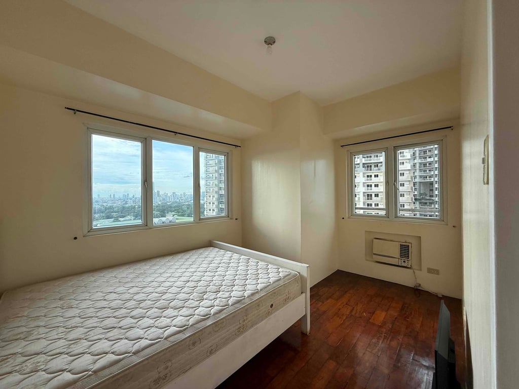Spacious 1-Bedroom Corner Unit for Sale in Dansalan Gardens (Tower 2 - Sycamore), Mandaluyong City photo 3