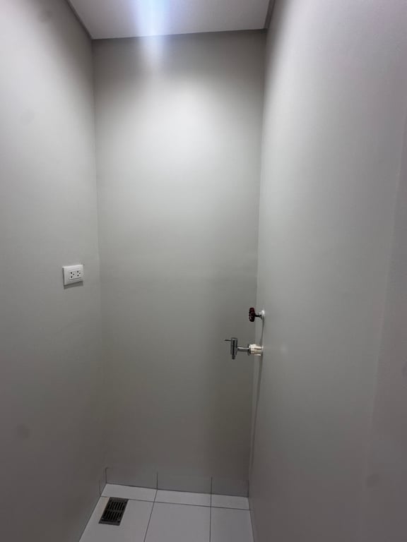 For Sale Studio WITH Dedicated PARKING at Maple Towers! — Pasig photo 5