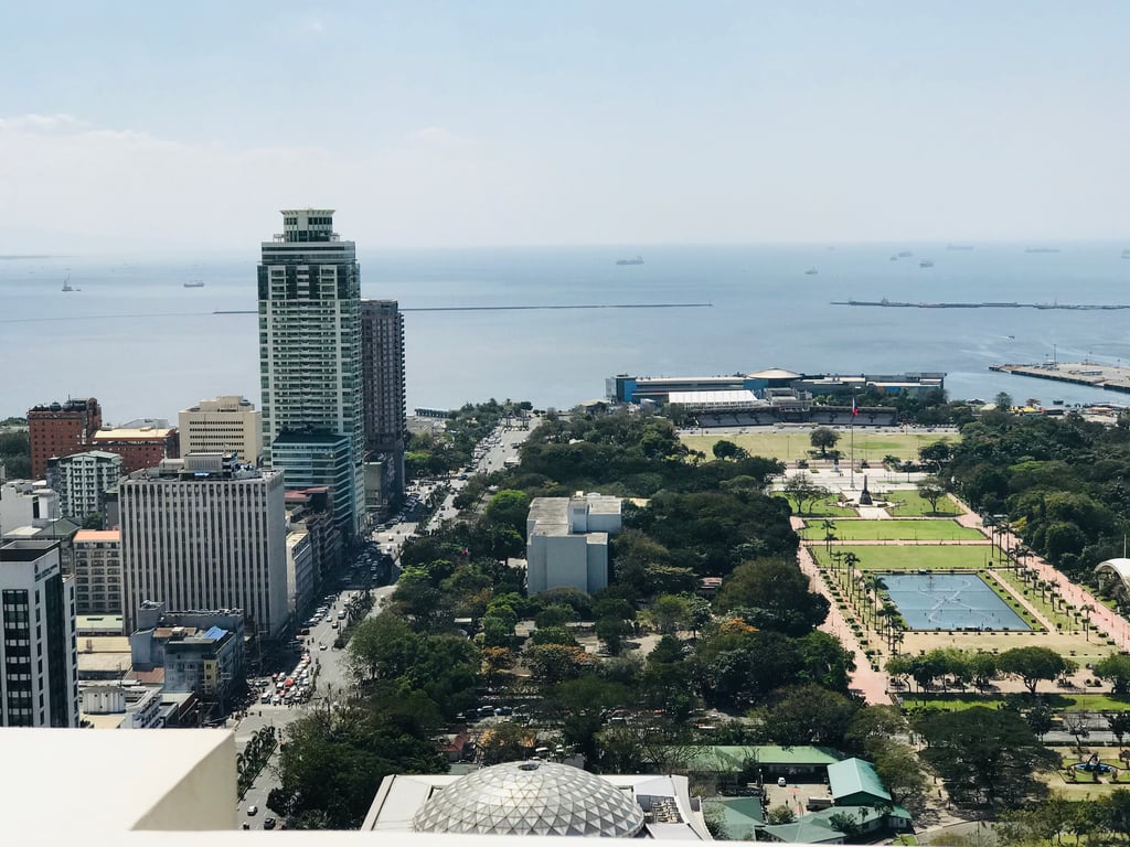 For Sale: Rare 2BR Atrium Condo for Sale in Torre de Manila Facing Rizal Park | DMCI Homes