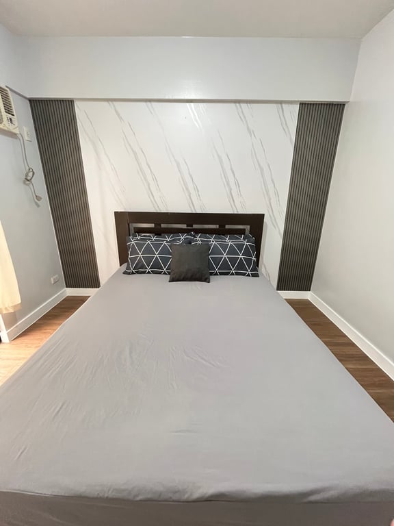 2 Bedroom End Unit for Sale in Arista Place Parañaque — Parañaque photo 12