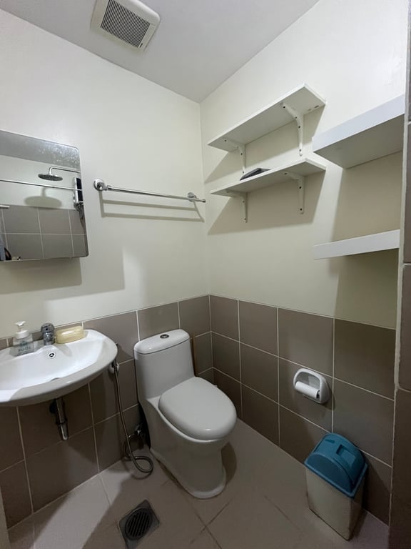 1 Bedroom Fully Furnished Unit for Sale in Prisma Residences Pasig City — Pasig photo 10