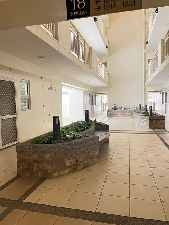 FOR SALE!!! 2 Bedroom Unit - Fully Furnished, Atrium Level, Korean Cut in Prisma Residences Pasig City — Pasig photo 13