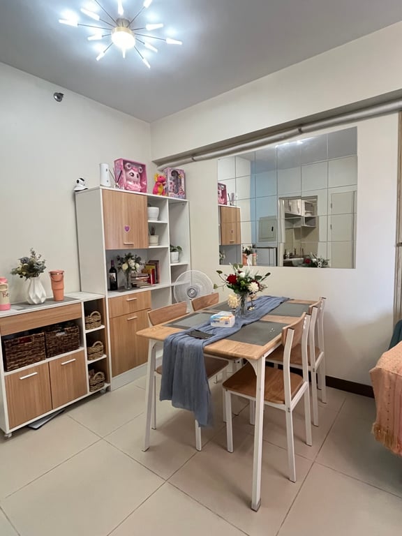 FOR SALE!!! 2 Bedroom Unit - Fully Furnished, Atrium Level, Korean Cut in Prisma Residences Pasig City — Pasig photo 5