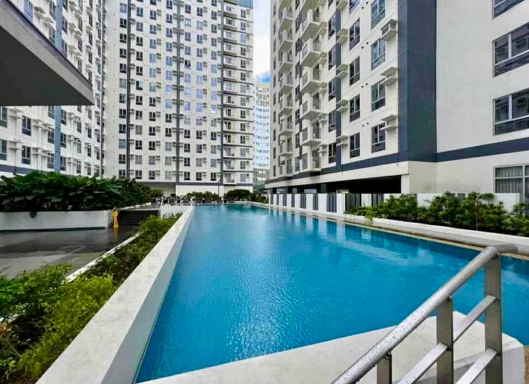 For Sale! Studio Unit at Avida Towers Vireo Taguig City — Taguig photo 7
