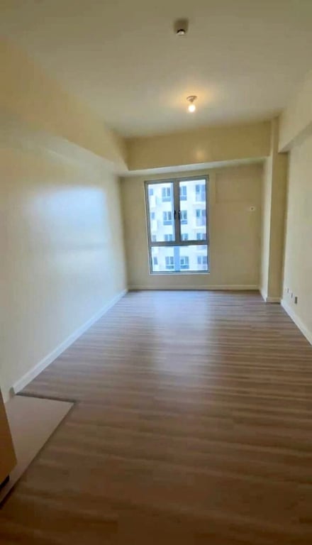 For Sale! Studio Unit at Avida Towers Vireo Taguig City