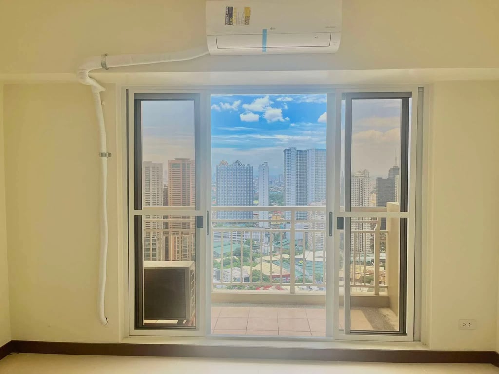 3 Bedroom Semi furnished near BGC and Ortigas — Pasig photo 11