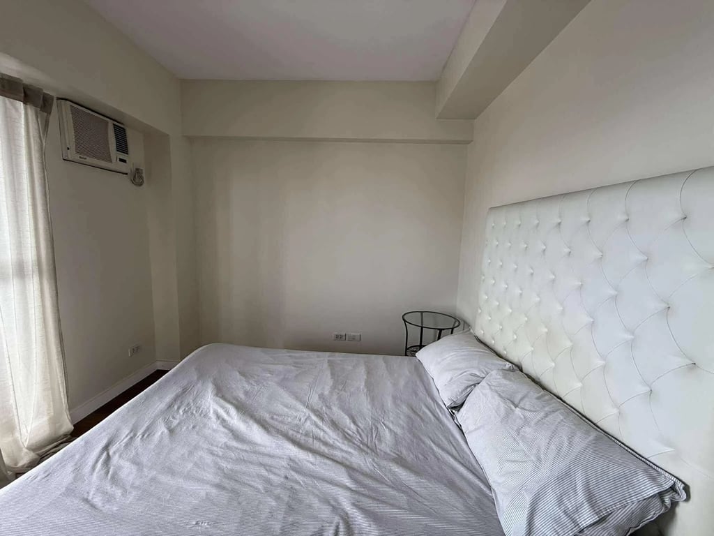 No-Brainer Deal! 2BR with Balcony – Flair Towers, Mandaluyong — Mandaluyong City photo 13