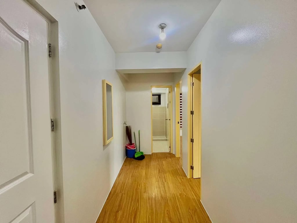 PREMIER LEASE OFFER: 2BR Semi-Furnished Unit in Avida Towers New Manila — Quezon CIty photo 16