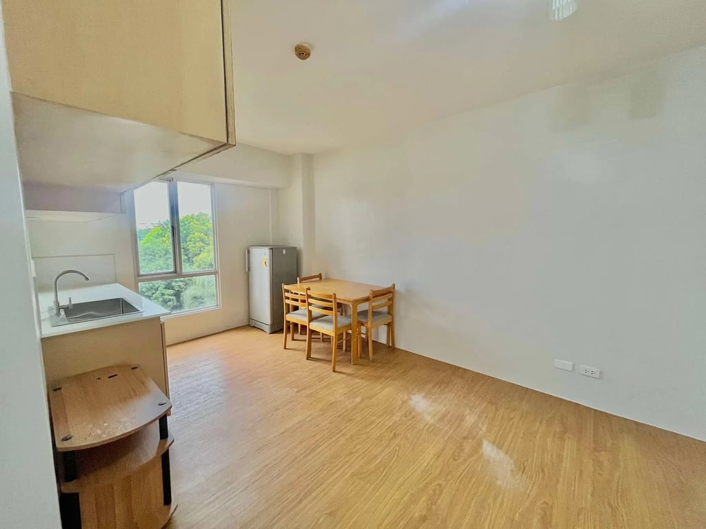 PREMIER LEASE OFFER: 2BR Semi-Furnished Unit in Avida Towers New Manila — Quezon CIty photo 17