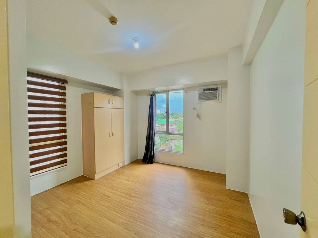 PREMIER LEASE OFFER: 2BR Semi-Furnished Unit in Avida Towers New Manila — Quezon CIty photo 22