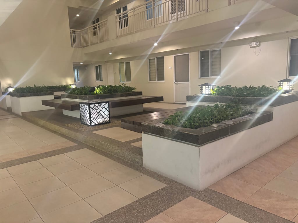 Garden Level 1-BR High-Floor Oasis at Lumiere Residences, Pasig — Pasig photo 3