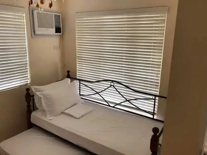For Sale: Elegant 6-Bedroom Estate in Canyon Woods, Batangas — Laurel photo 6