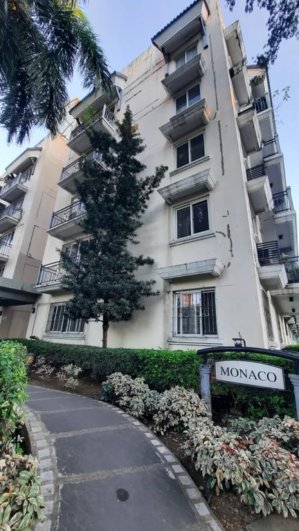 2-Bedroom Unit with Lanai extension at East Ortigas Mansions, Pasig City — Pasig photo 2