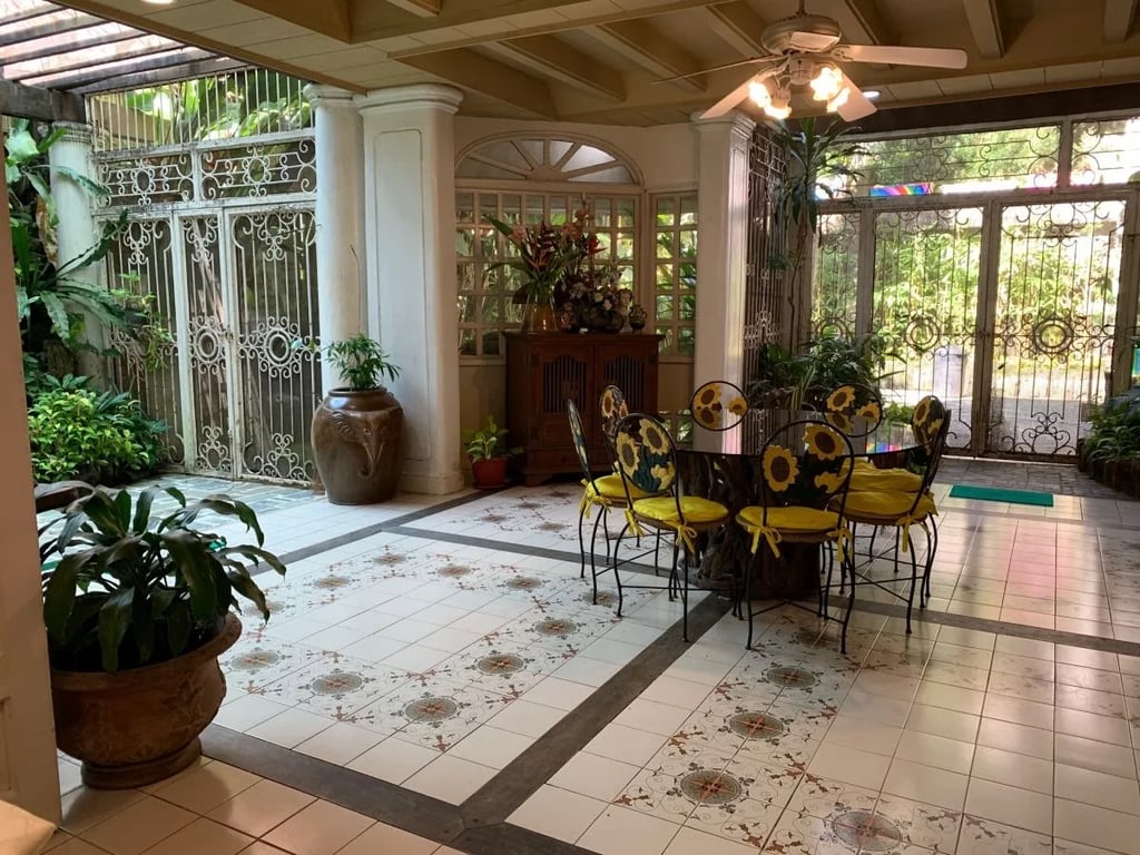 FOR SALE: Elegant Multi-Family Home in Loyola Grand Villas, Quezon City — Quezon CIty photo 12
