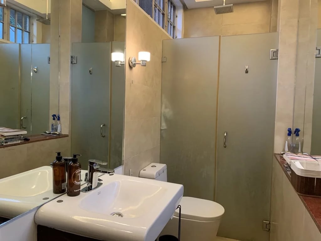 FOR SALE: Elegant Multi-Family Home in Loyola Grand Villas, Quezon City — Quezon CIty photo 18