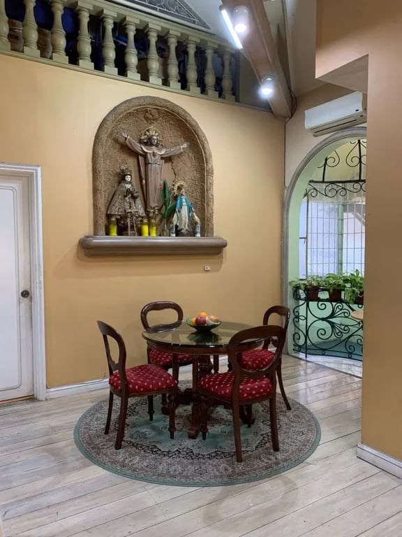 FOR SALE: Elegant Multi-Family Home in Loyola Grand Villas, Quezon City — Quezon CIty photo 7
