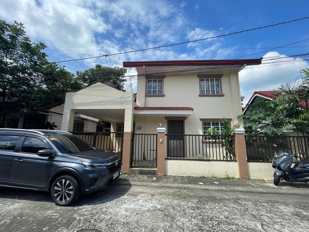 Cozy Home in Sta. Rosa Village, Don Jose, Sta. Rosa, Laguna! — City of Santa Rosa photo 2