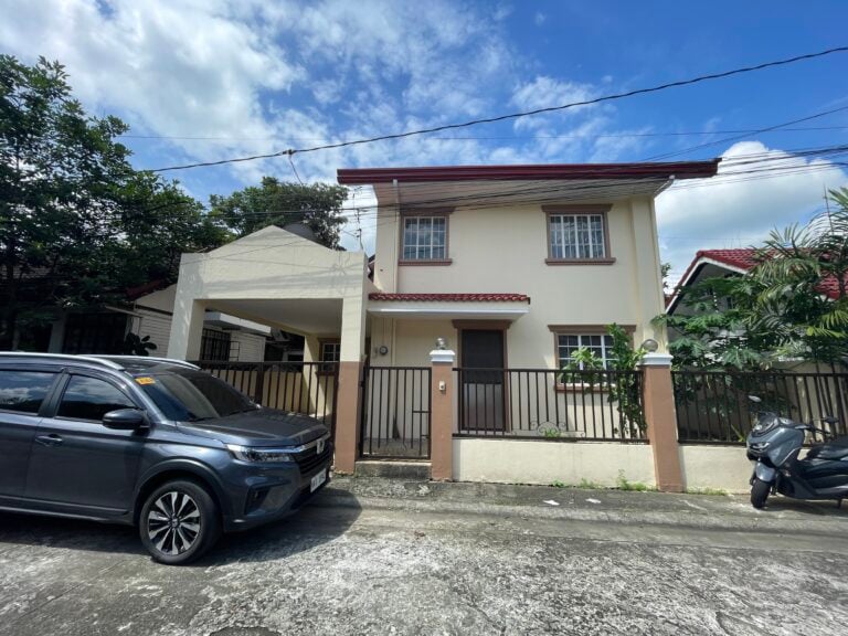 Cozy Home in Sta. Rosa Village, Don Jose, Sta. Rosa, Laguna!