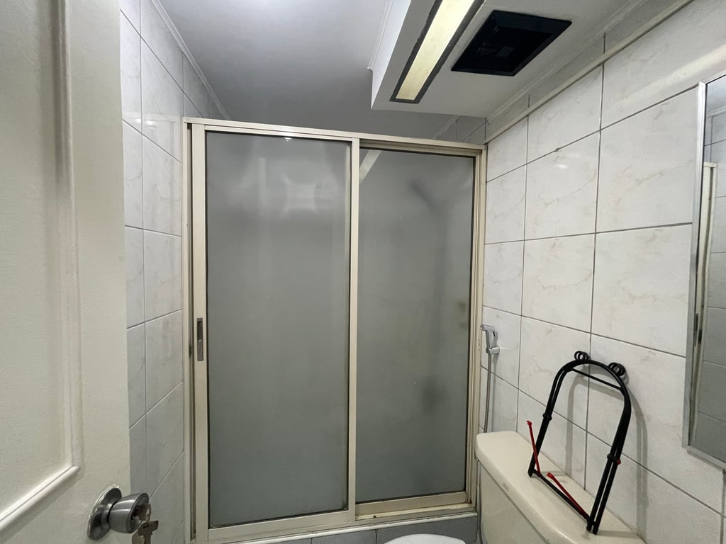 FOR SALE | FULLY-LEASED 4-STOREY RESIDENTIAL BUILDING | MANDALUYONG CITY — Mandaluyong City photo 4