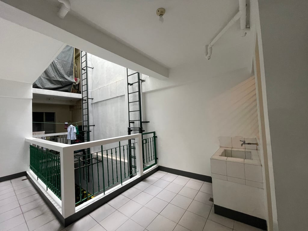 FOR SALE | FULLY-LEASED 4-STOREY RESIDENTIAL BUILDING | MANDALUYONG CITY — Mandaluyong City photo 9