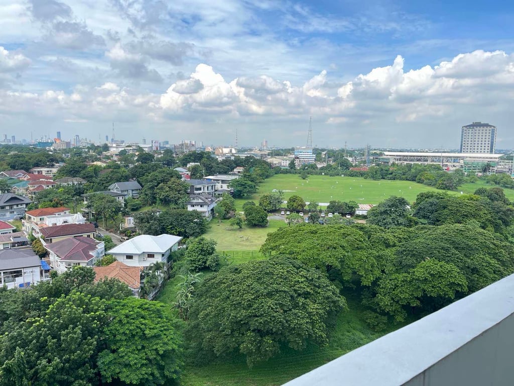 FOR SALE: Studio Unit at Commonwealth by Century Properties — Quezon CIty photo 8