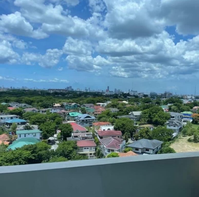FOR SALE: Studio Unit at Commonwealth by Century Properties — Quezon CIty photo 9