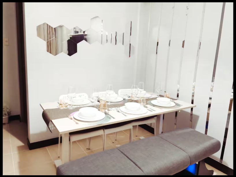 Beautiful 2-Bedroom Condo (furnished) in Alea Residences, Bacoor very near Cavitex(Rush Sale!) — Bacoor photo 3