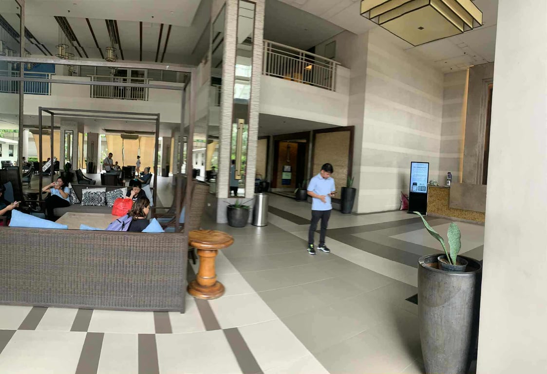 Brand New 1BR with Balcony at LUMIERE Residences (Pasig City) — Pasig photo 8