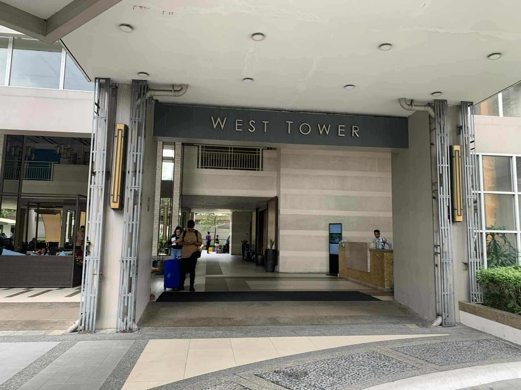 Brand New 1BR with Balcony at LUMIERE Residences (Pasig City) — Pasig photo 11