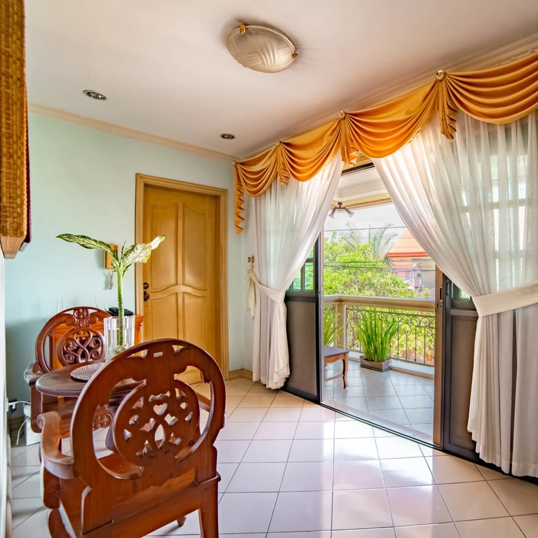 Las Pinas Royale Estates, Las Piñas City: 5-Bedroom For Sale — Las Piñas photo 8