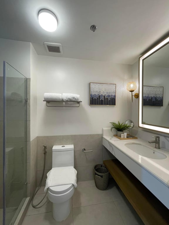 Solmera Coast, Batangas: Studio Unit For Sale — San Juan photo 6