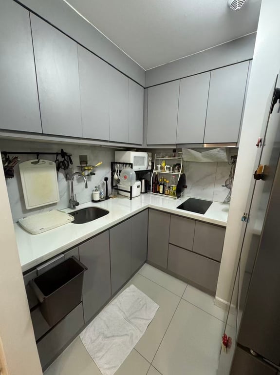 The Florence Tower 1, McKinley Hills, Taguig City — Taguig photo 4