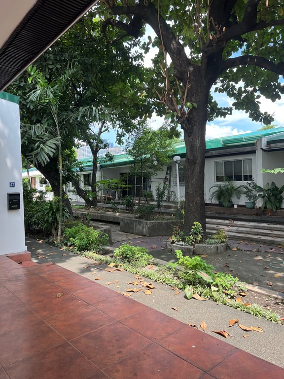 4 Bedroom Townhouse with maid's quarters FOR SALE in Green Valley Townhouse, Valle Verde 1, Pasig City! — Pasig photo 7