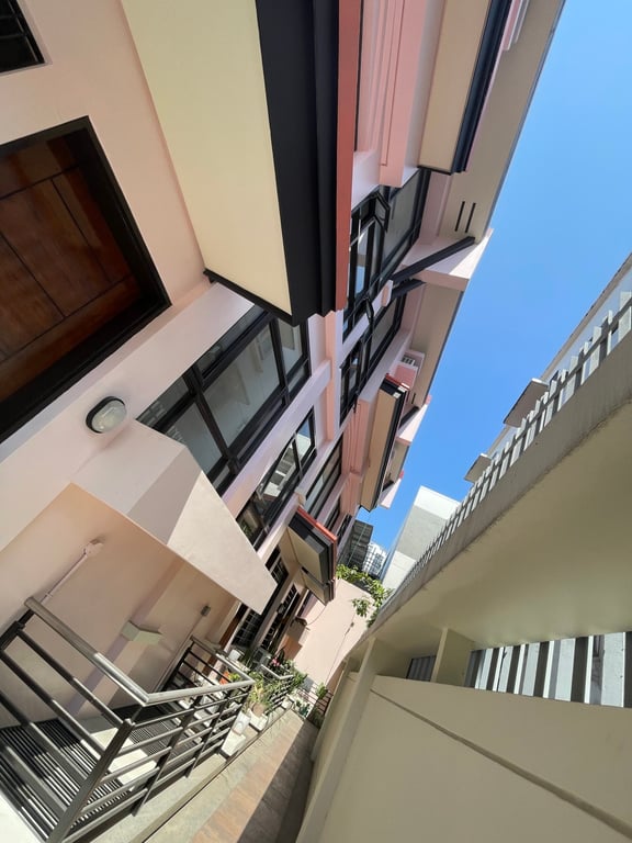 4-Storey Townhouse For Rent Makati — Makati City photo 5